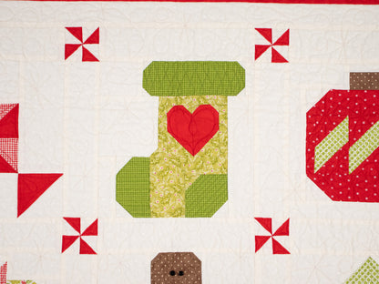 Holiday Wishes Quilt Pattern